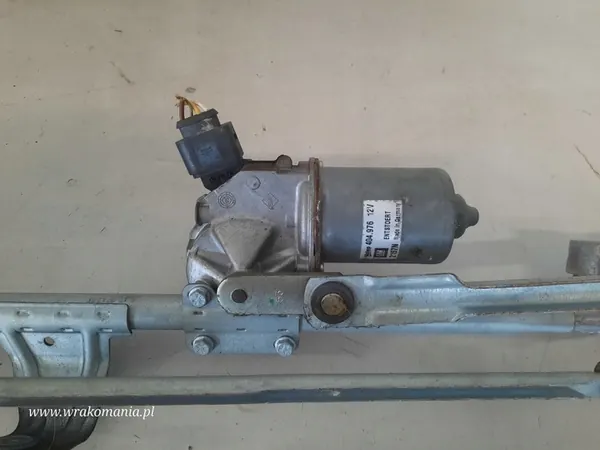 Opel Zafira II Etu Pyyhkijämoottori image 4