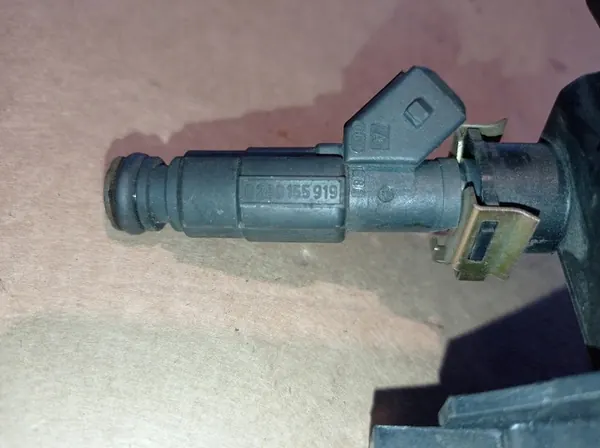 Rampe d'injection VW Skoda Seat Audi image 5