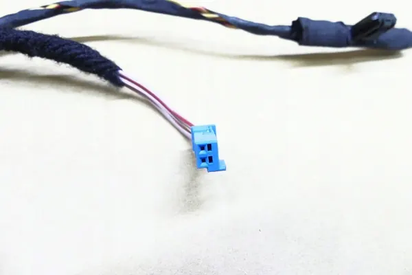 BMW OEM 11107811 Cableado Altavoz Estante Trasera image 4
