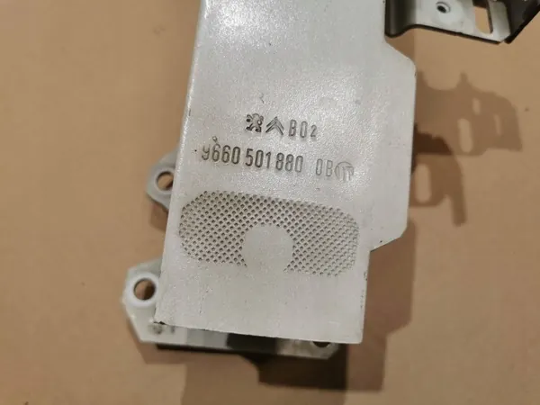 OEM 9660501880 Voorbumperbalk voor Citroen C5 II image 7