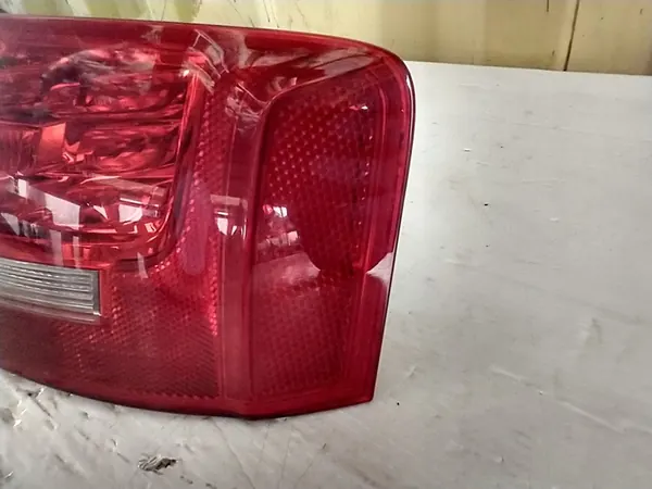 AUDI A5 8T CABRIO COUPE 07-11 LUZ LED TRASERA DERECHA 8T0945096D image 3