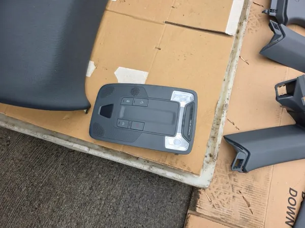 Tak Audi A3 8Y OEM 8Y4867505A Y03 Komplett image 4