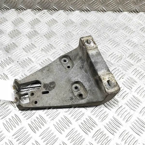 Porsche Boxster 986 Uitlaatbevestiging OEM 99611122602 image 2