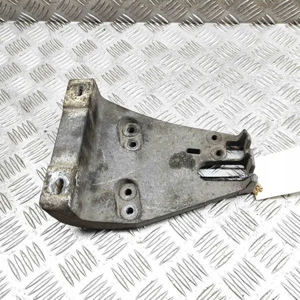 Porsche Boxster 986 Uitlaatbevestiging OEM 99611122602 image 4
