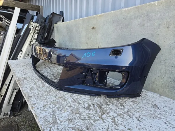 VW Tiguan voorbumper OEM 5N0807221K - Gebruikt image 3