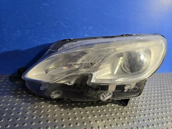 Faros delanteros izquierdo Peugeot 2008 I LED 9677810180 image 3