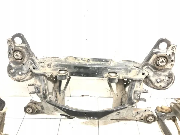 Patines traseros Volvo S90/V90 OEM 31387700 - Usado image 4