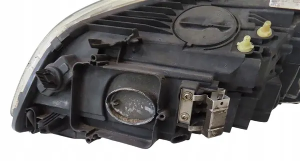 Oikea Etuvalaisin Volvo C30 Lift 2010-2012 image 3