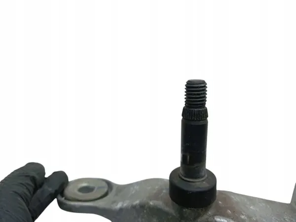Mercedes W205 vindrutemotormekanism OEM A2058200740 image 4