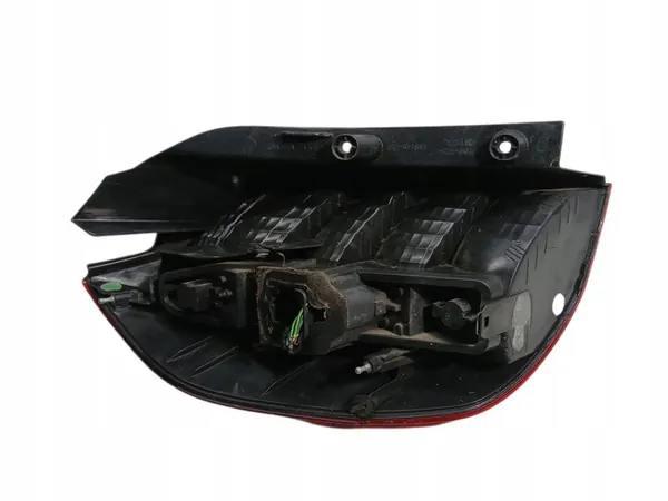 Luz Trasera Derecha Renault Scenic II image 5