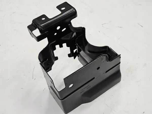 FORD AB399C141AF Brandstoffilterbasis voor Ranger 2011-2016 image 2