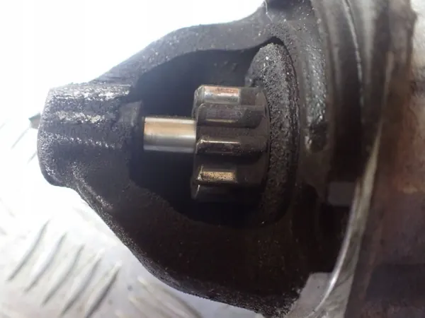 KIA Startmotor M000TD0171ZE - Begagnad OEM-del image 3