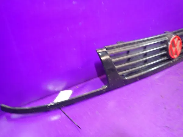 VW POLO III 6N SEDAN 94-01 GRILL 6K5854643A image 2