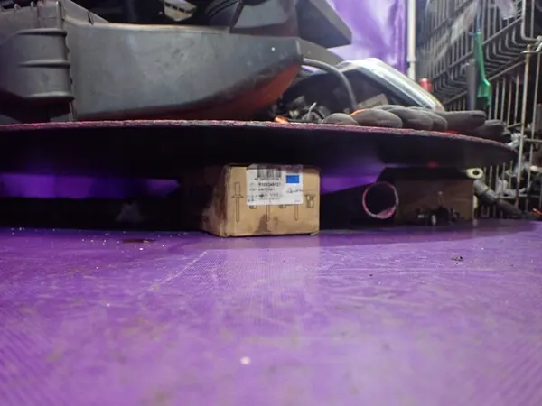 VW POLO III 6N SEDAN 94-01 GRILL 6K5854643A image 7