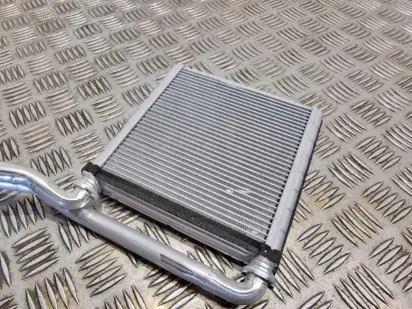 Verwarmingskern BMW X1 F48 OEM CZ1161300830 - Gebruikt image 3