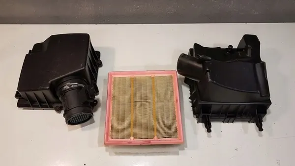 Ilmansuodattimen kotelo Opel Corsa D CDT 13241653 image 2