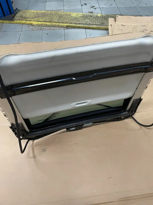 Toit Ouvrant Mazda OE pour 6GJ 2015- Break - Pièce OEM image 3