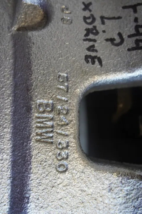 Pinzas Discos Pastillas OEM 6888686 para BMW image 6
