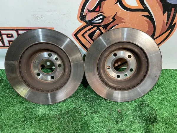 Rear Brake Disc Jaguar F-Pace T4A2061 image 4