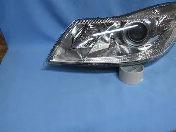 Vasen Skoda Octavia II Lift H7 Täydellinen Eurooppa image 2