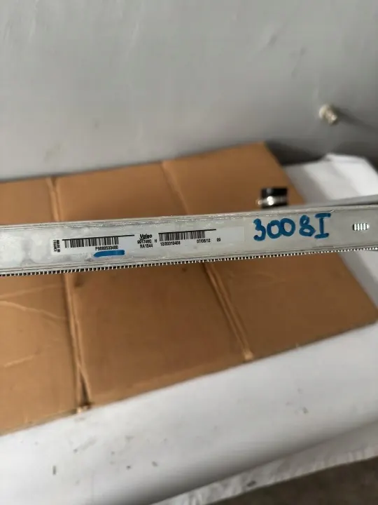 Radiator Peugeot 3008 I 2014 OEM 9680533480 image 8
