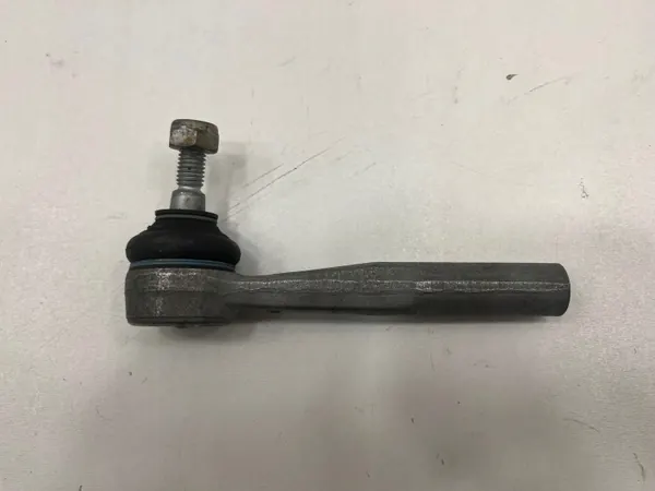 Fiat 500E Ohjauslinkin pää OEM MIV26600 image 2