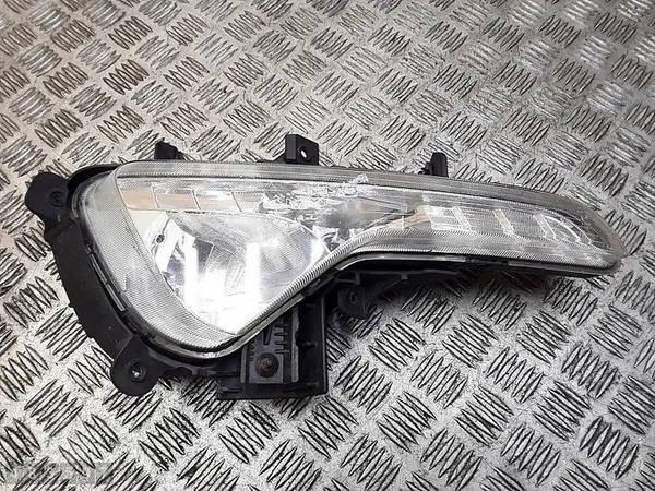 Farol de neblina Kia Sportage 2012 922023w image 1