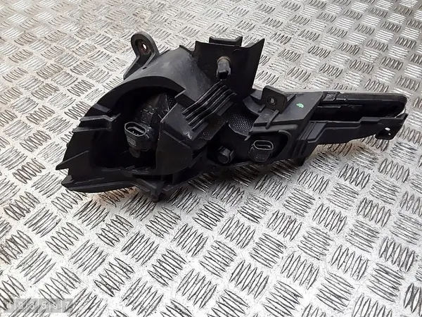 Farol de neblina Kia Sportage 2012 922023w image 4