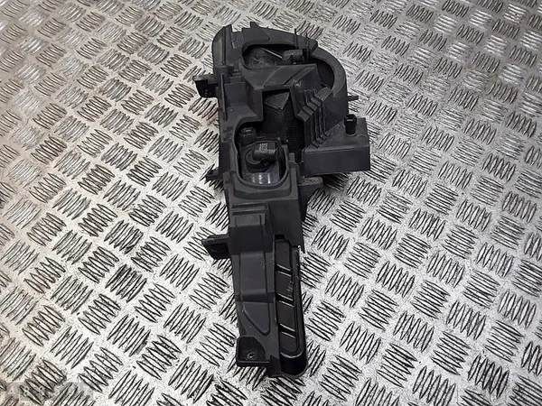 Farol de neblina Kia Sportage 2012 922023w image 7