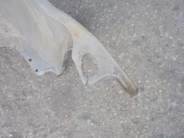 Paraurti posteriore Nissan Almera N16 2000-2006 OEM 85022BN700 image 4