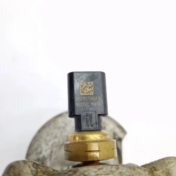 Sensor de pressão de óleo OEM 68295556AA Dodge Charger image 5