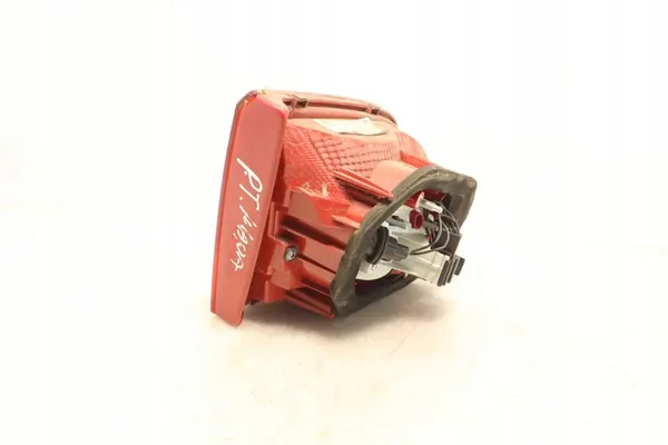 Lámpara Trasera Derecha Volkswagen Passat B7 Sedán image 3