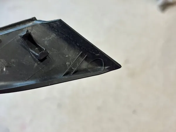 Frontscheiben-Dichtung links OEM LPV17100 Hyundai Ioniq 5 image 3