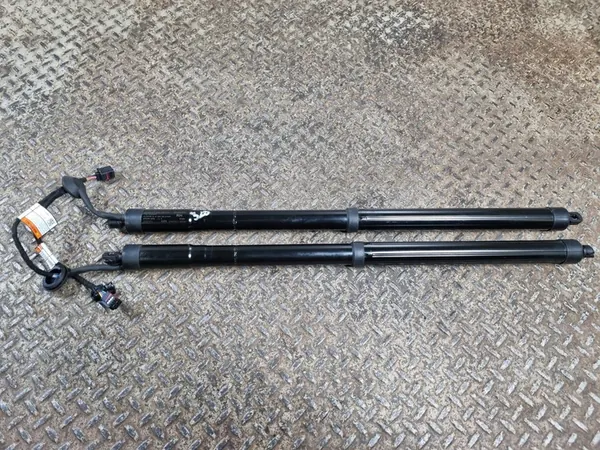 VOLVO XC40 Elektrisk Baklucka Ställdon Vänster 32357573 image 8