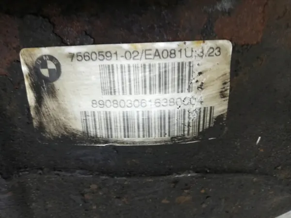 BMW 5 (E60) Taka-akseli 2.0L Diesel 130kW 2008 image 3