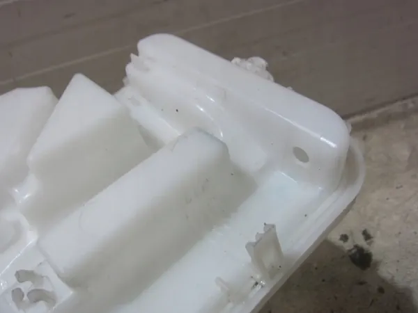Réservoir de lave-glace BMW OEM 7241671 image 5