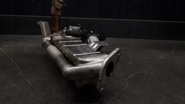 Enfriador de escape BMW F48 X1 2.0 OEM 8515891 image 10