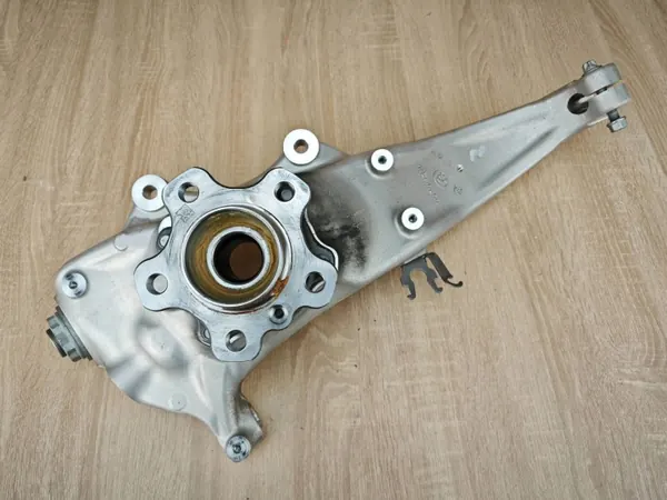 Pivot de direction droit avant OEM 6884386 BMW 840i image 2
