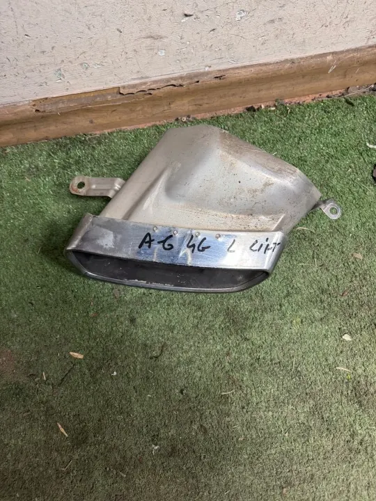 Audi A6 C7 Terminal de escape OEM 255640 image 3