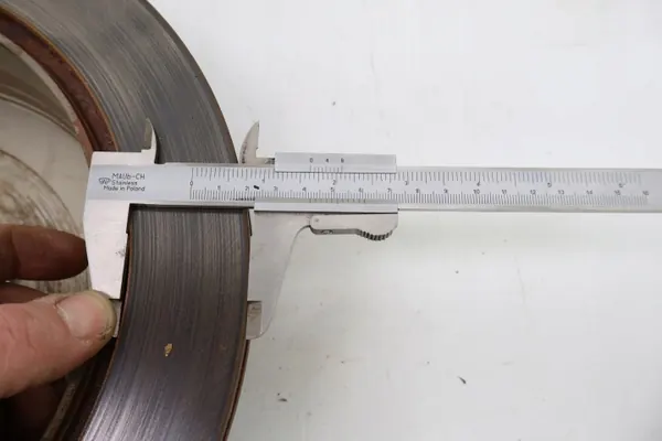 OEM 1274737938 takajarrulevyt Toyota Land Cruiserille image 6
