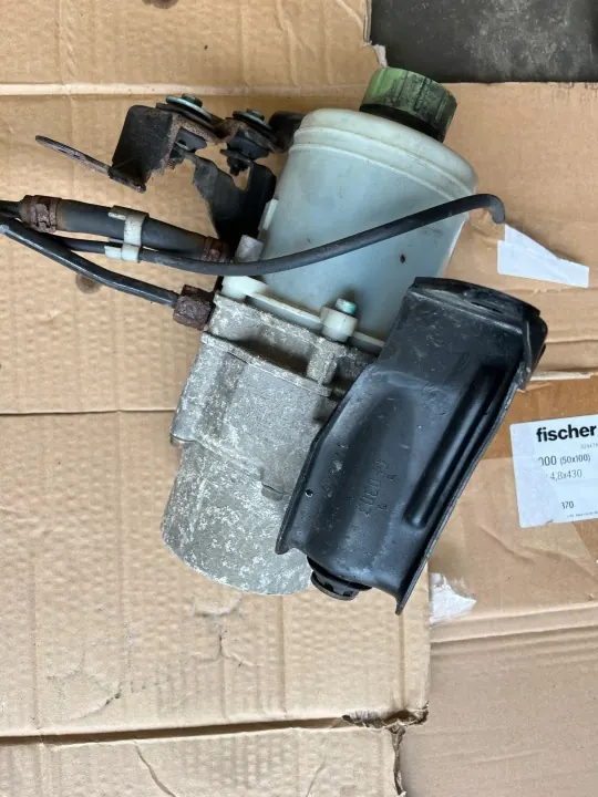 Styrpump OEM 6Q0423371AA för Skoda Fabia image 4
