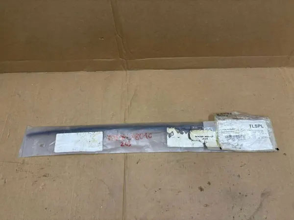 Joint de vitre avant gauche OEM 7553668010 Lexus image 3