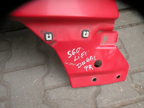 Parafango Anteriore Destro Volvo V70 II S60 image 2