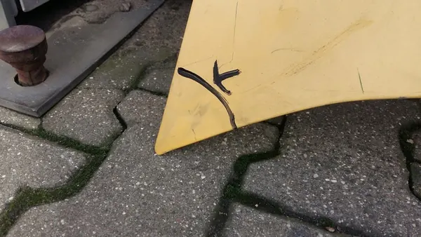 Motorhuv Renault Kangoo II image 2