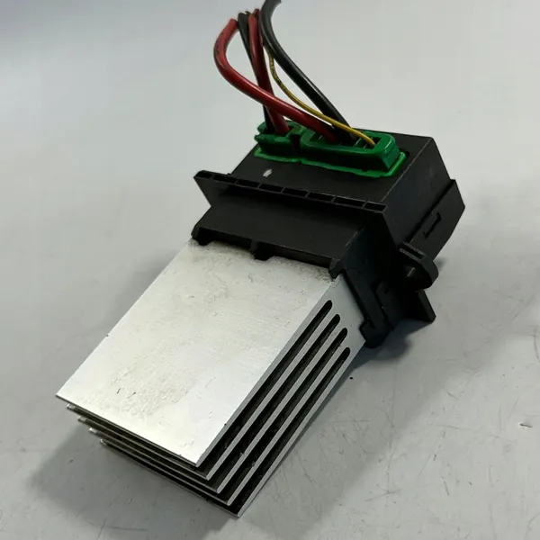 Blowerweerstand Peugeot 406 image 2