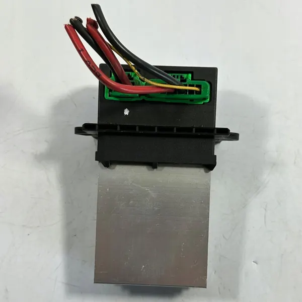 Blowerweerstand Peugeot 406 image 3