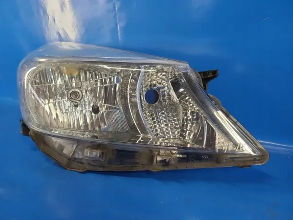 Faros Derecho TOYOTA YARIS 11- 81130-0D450 image 2