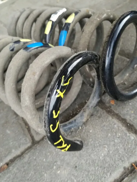 Set di molle di sospensione posteriore HYUNDAI IX35 2 pcs image 2