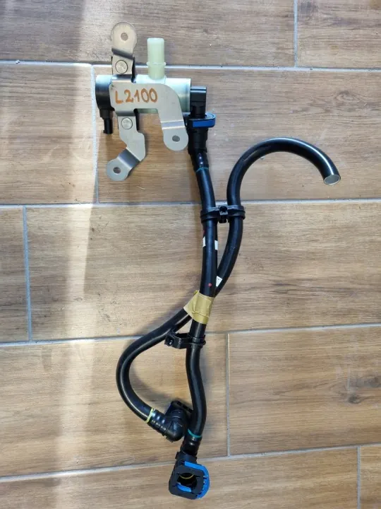 BMW X3 G45 Säiliönventtiili OEM 5A37B35 5A37BE1 5A37C22 image 2