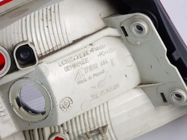 Luz Trasera Derecha Skoda Superb 2 Pre-Facelift 3T5945096 image 5